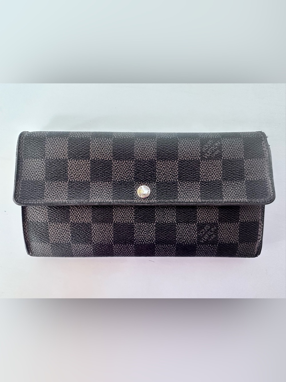 Vintage 2007 Louis Vuitton Damier Ebene Sarah Wallet Made in Spain